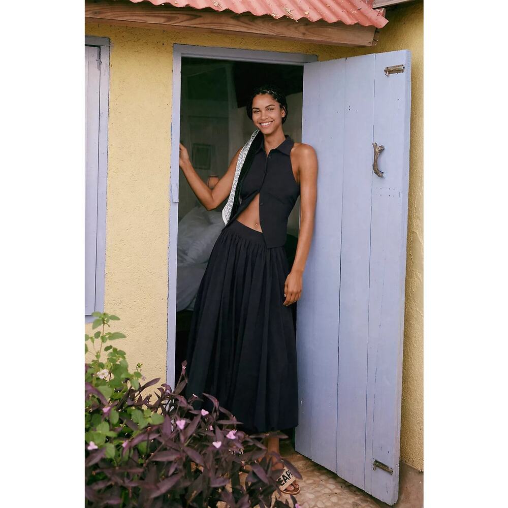 Extro&Vert Lily Bubble Hem Pull-On Midi Skirt Nav… - image 1